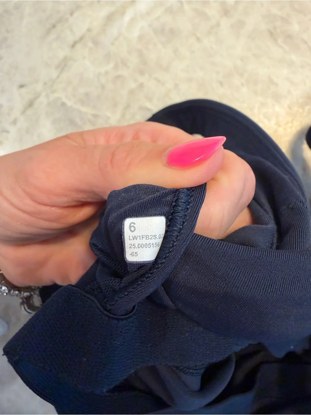 Lululemon Wunder Under Smooth Cover Tank, True Navy, size 6